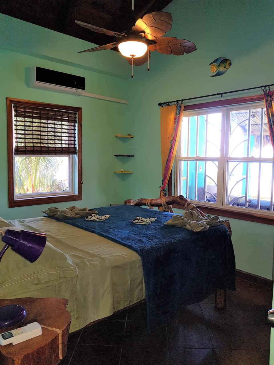 Slo-N-Ez Villa Terrace 库尔克岛 外观 照片